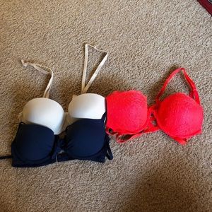 Bundle of 3 push ups, 2 bras and 1 swim top 32c